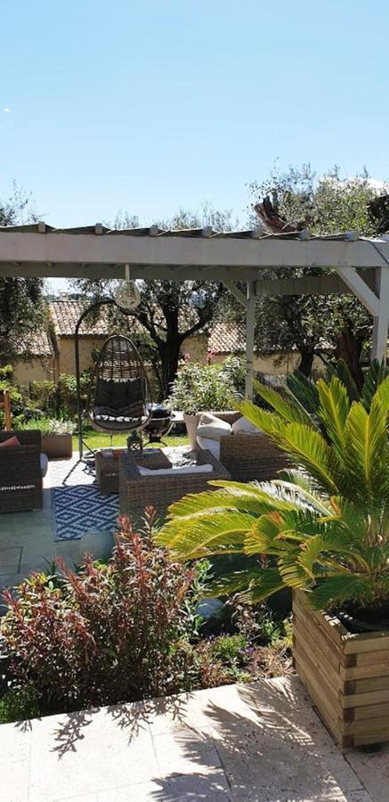 Готель La Bastide Aux Oliviers Турретт-сюр-Лу Екстер'єр фото