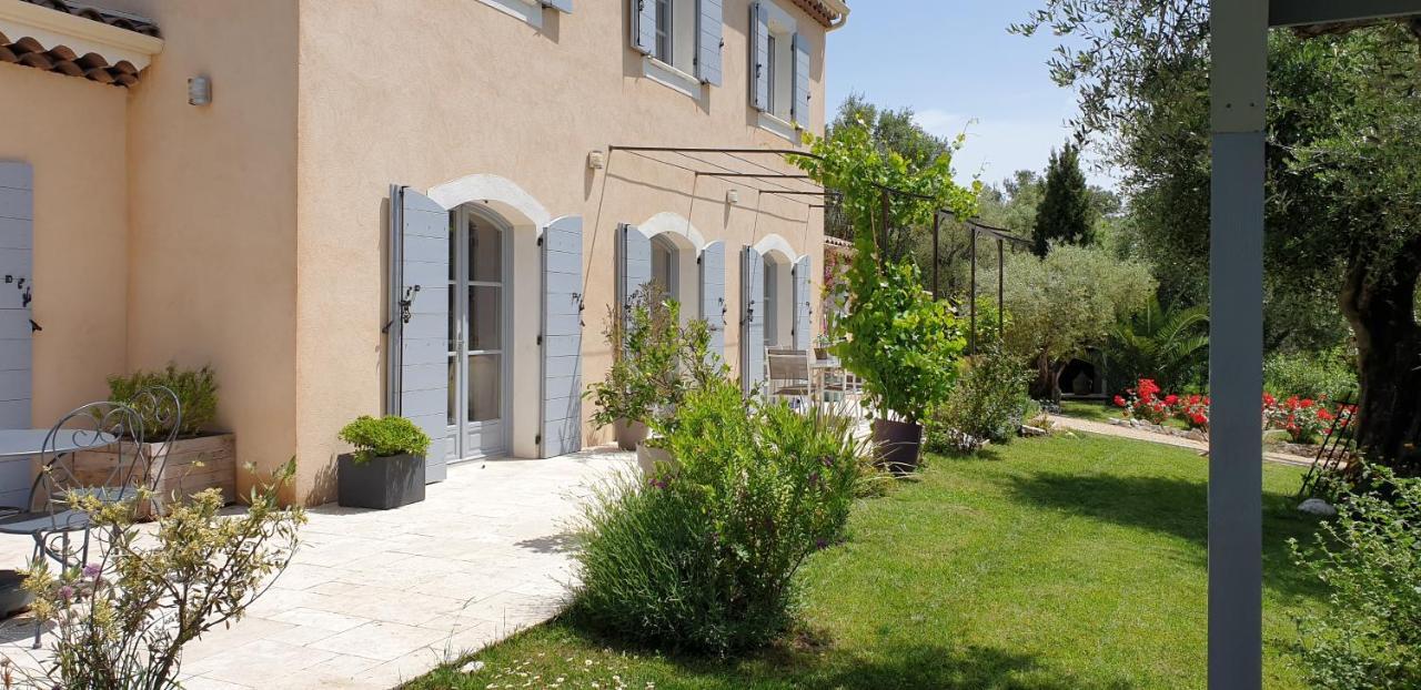 Готель La Bastide Aux Oliviers Турретт-сюр-Лу Екстер'єр фото