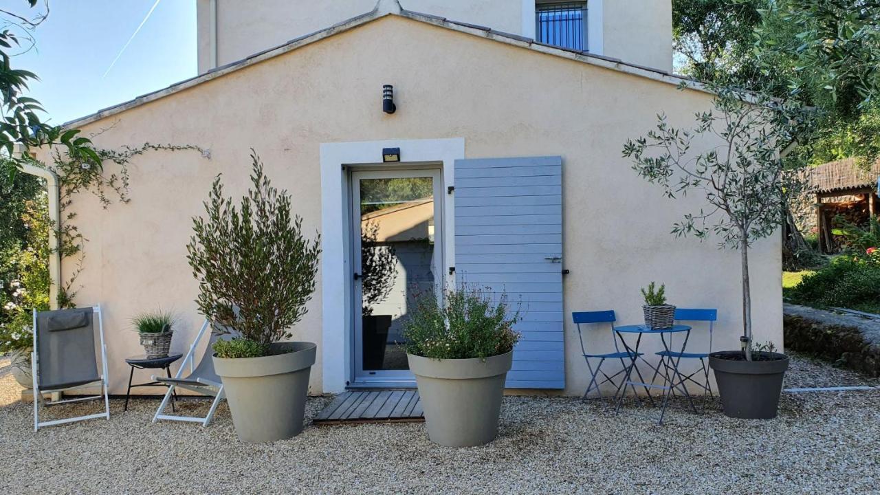 Готель La Bastide Aux Oliviers Турретт-сюр-Лу Екстер'єр фото