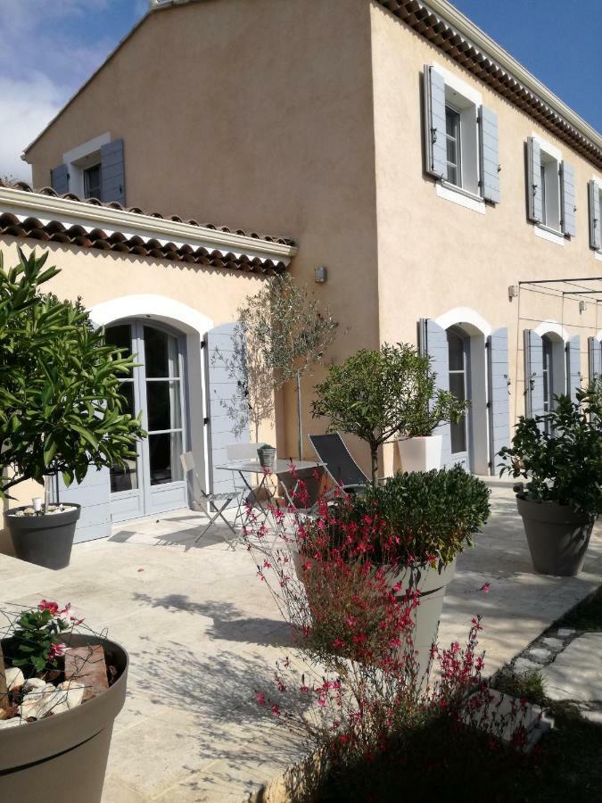 Готель La Bastide Aux Oliviers Турретт-сюр-Лу Екстер'єр фото