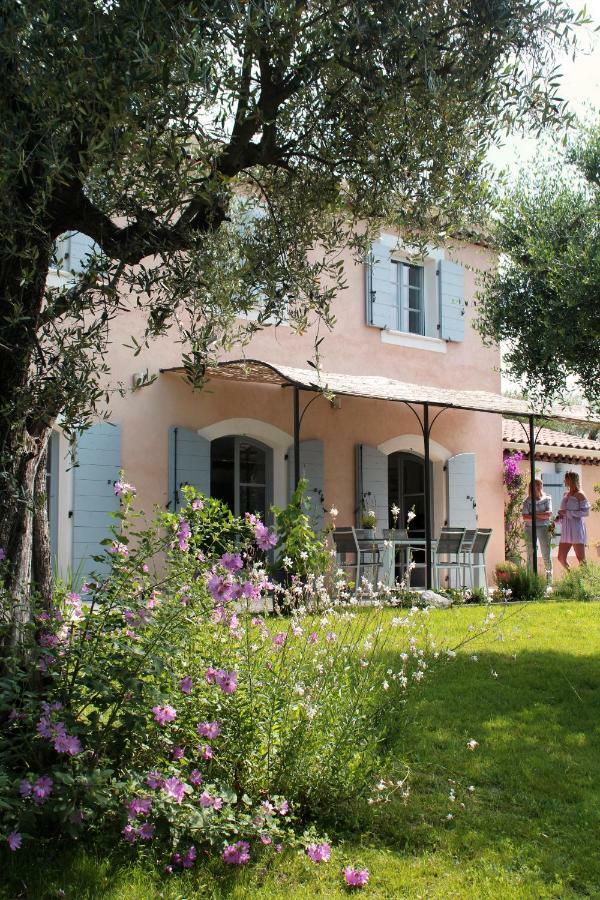 Готель La Bastide Aux Oliviers Турретт-сюр-Лу Екстер'єр фото