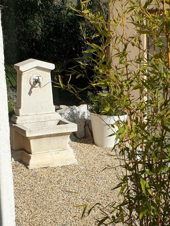 Готель La Bastide Aux Oliviers Турретт-сюр-Лу Екстер'єр фото